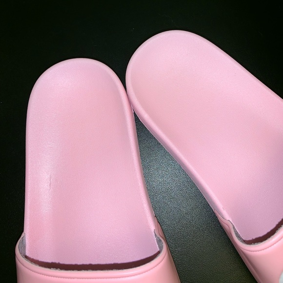 Champion logo pink slides sandals size 7 final $ - Picture 6 of 8